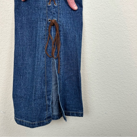 b Clothing Company Y2K Fadded Flare Leg Medium Wash Jeans - Picture 7 of 10